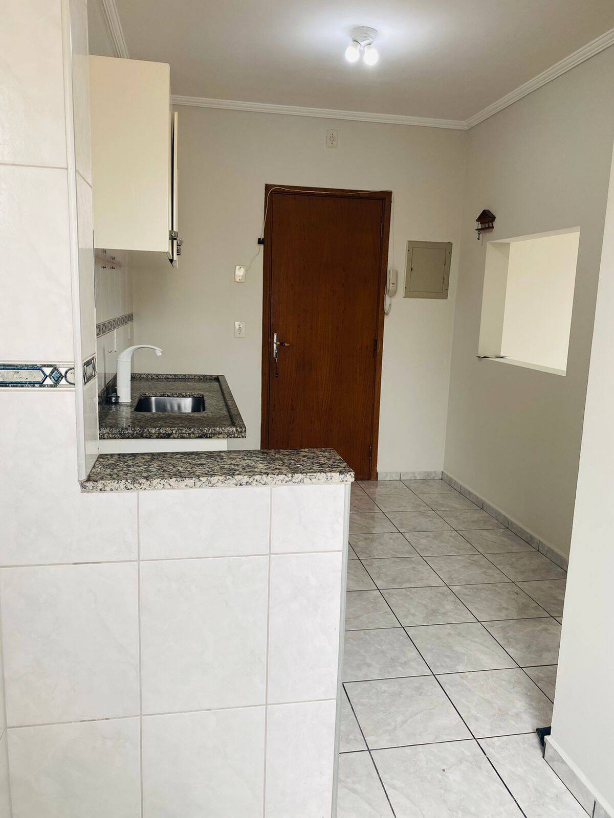 Apartamento à venda com 2 quartos, 72m² - Foto 5
