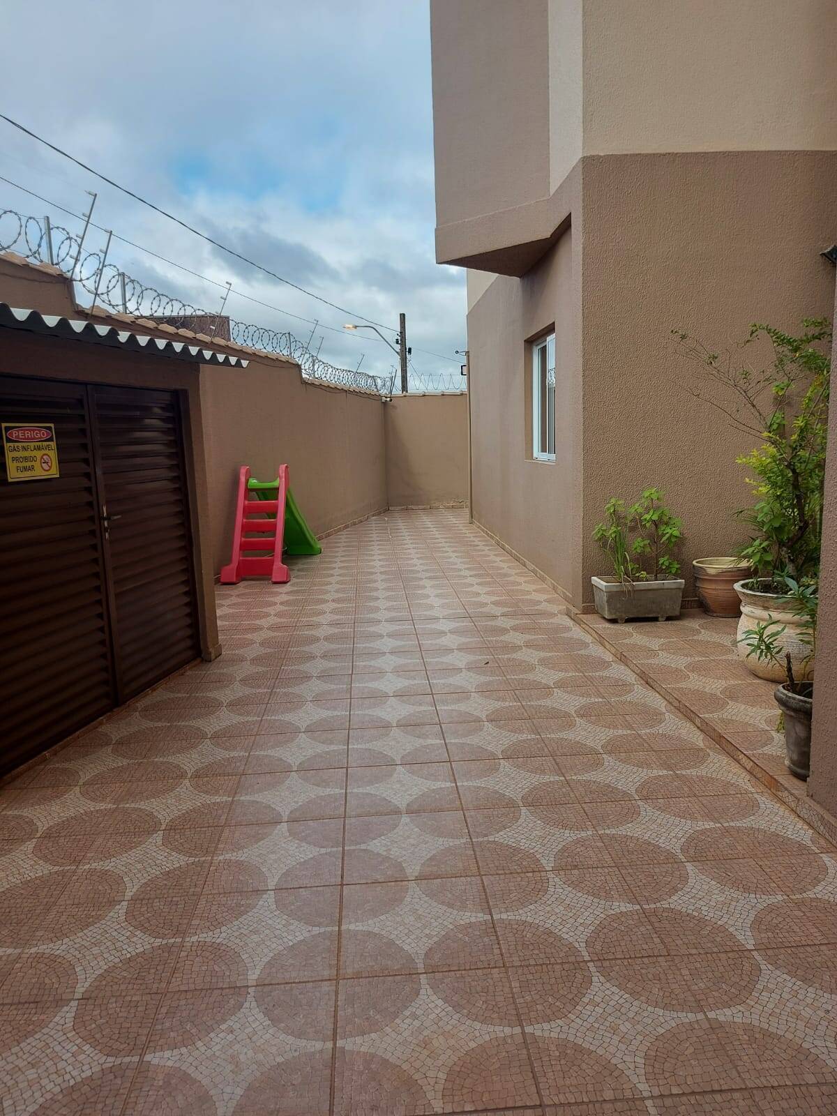 Apartamento à venda com 2 quartos, 72m² - Foto 29