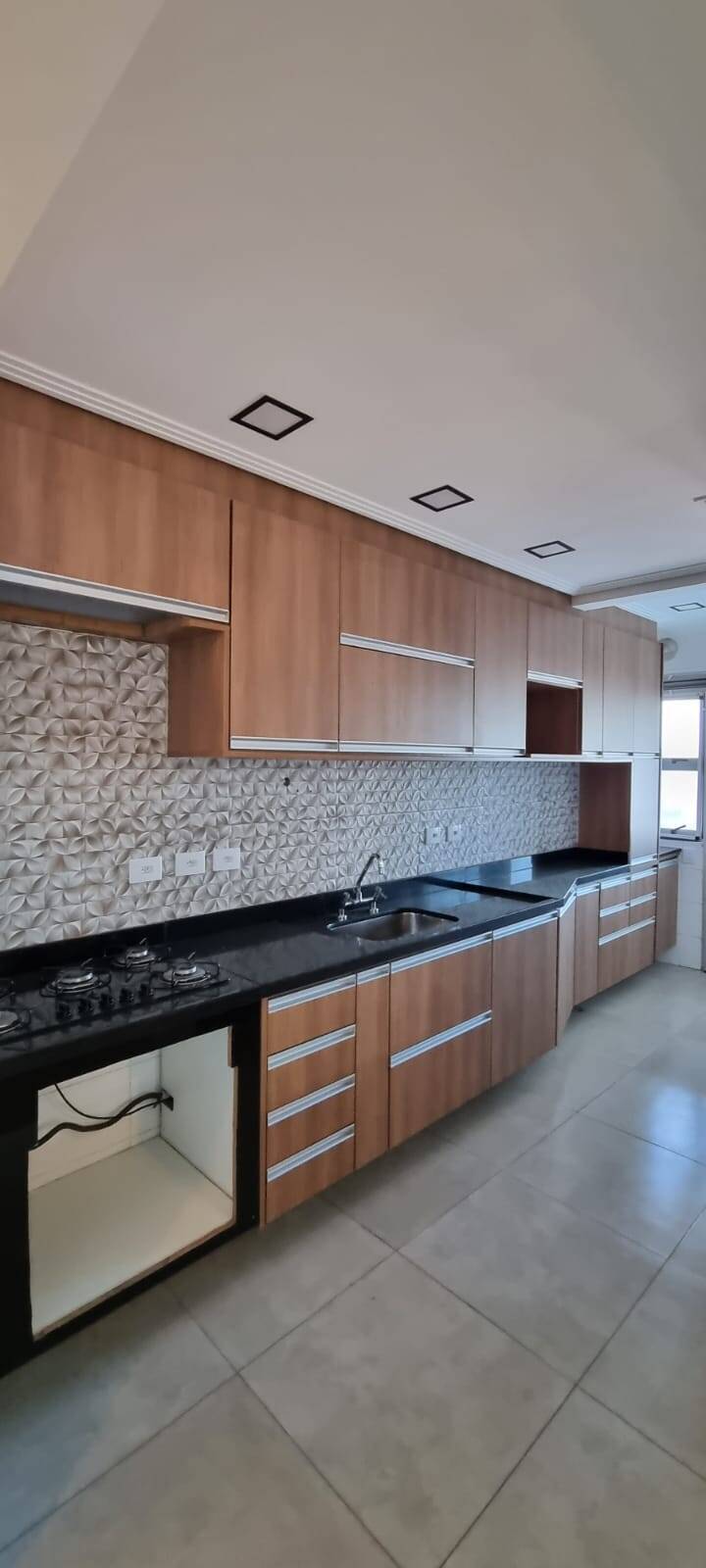 Apartamento à venda com 3 quartos, 240m² - Foto 4