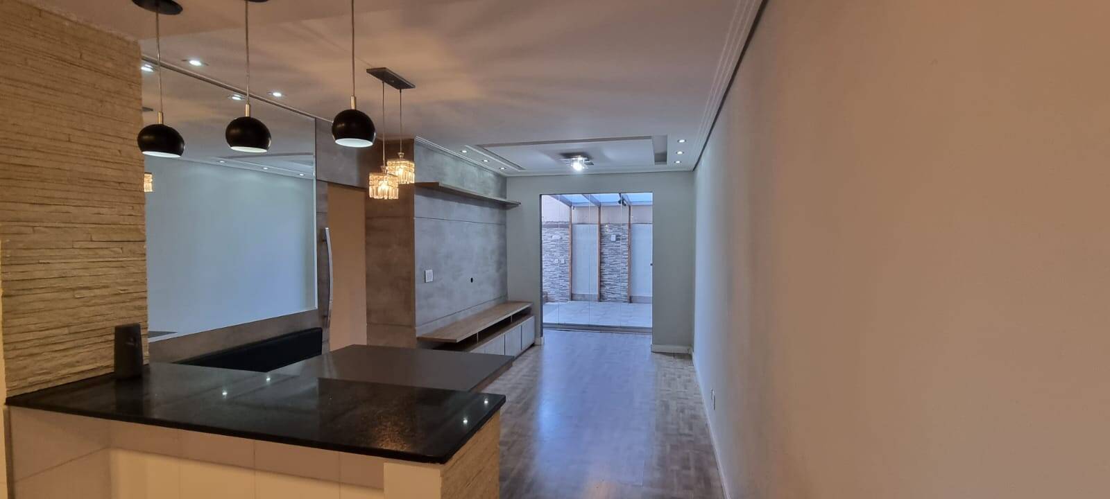 Apartamento à venda com 3 quartos, 240m² - Foto 5