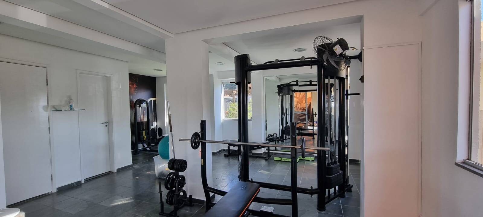 Apartamento à venda com 3 quartos, 240m² - Foto 37