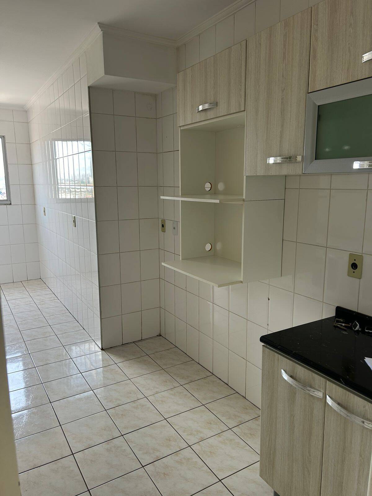 Apartamento para alugar com 2 quartos, 76m² - Foto 1