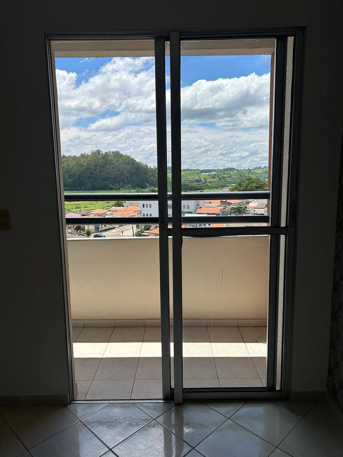 Apartamento para alugar com 2 quartos, 76m² - Foto 6