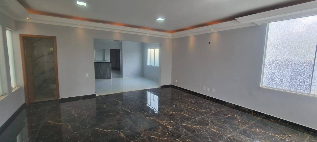 Casa de Condomínio à venda com 5 quartos, 310m² - Foto 5