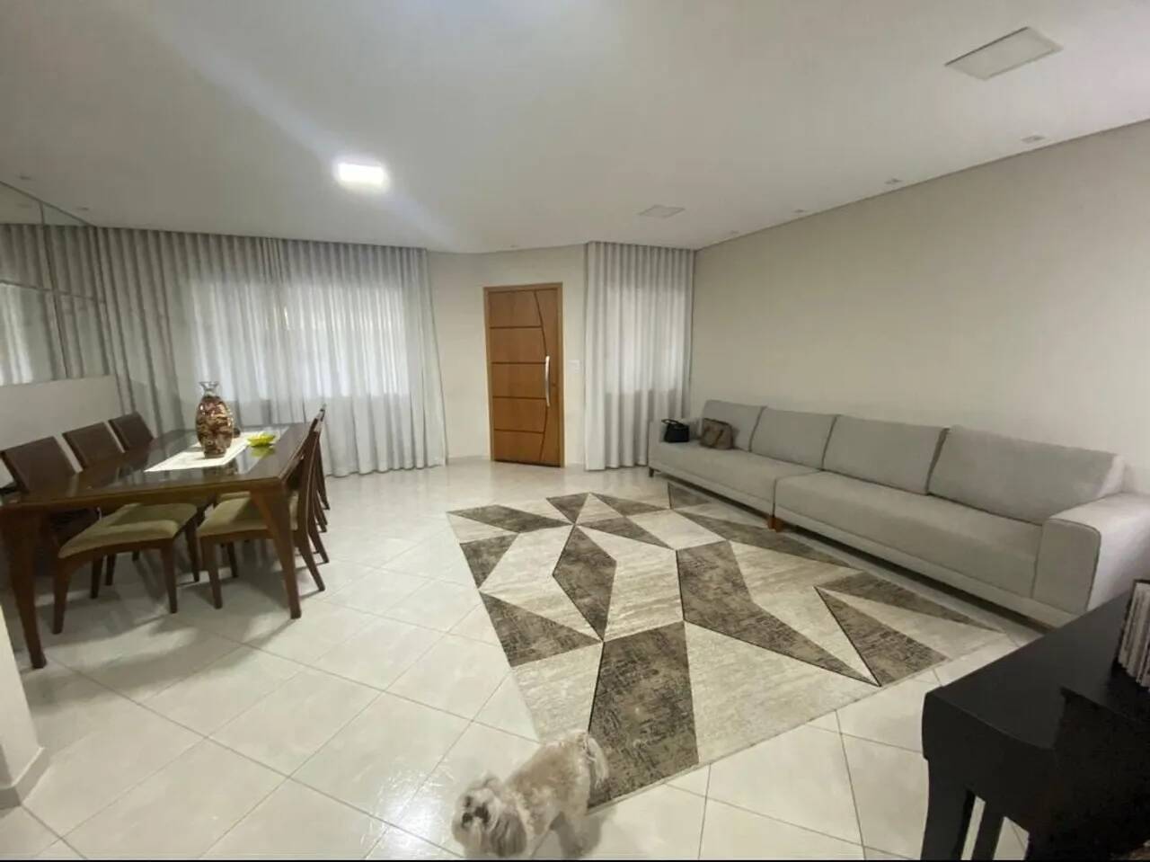 #2828 - Casa Sobrado para Venda em Jundiaí - SP