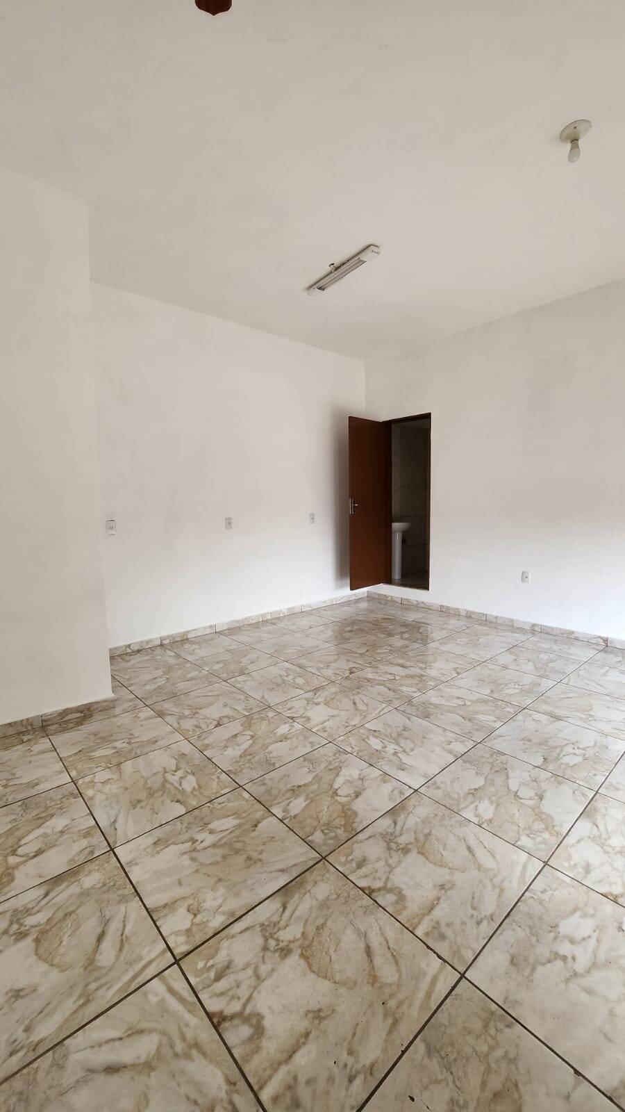 #2892 - Salão Comercial para Locação em Jundiaí - SP