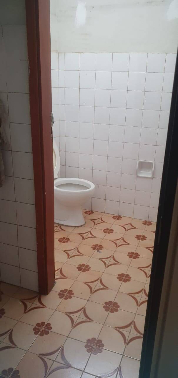 Loja-Salão para alugar com 3 quartos, 200m² - Foto 8