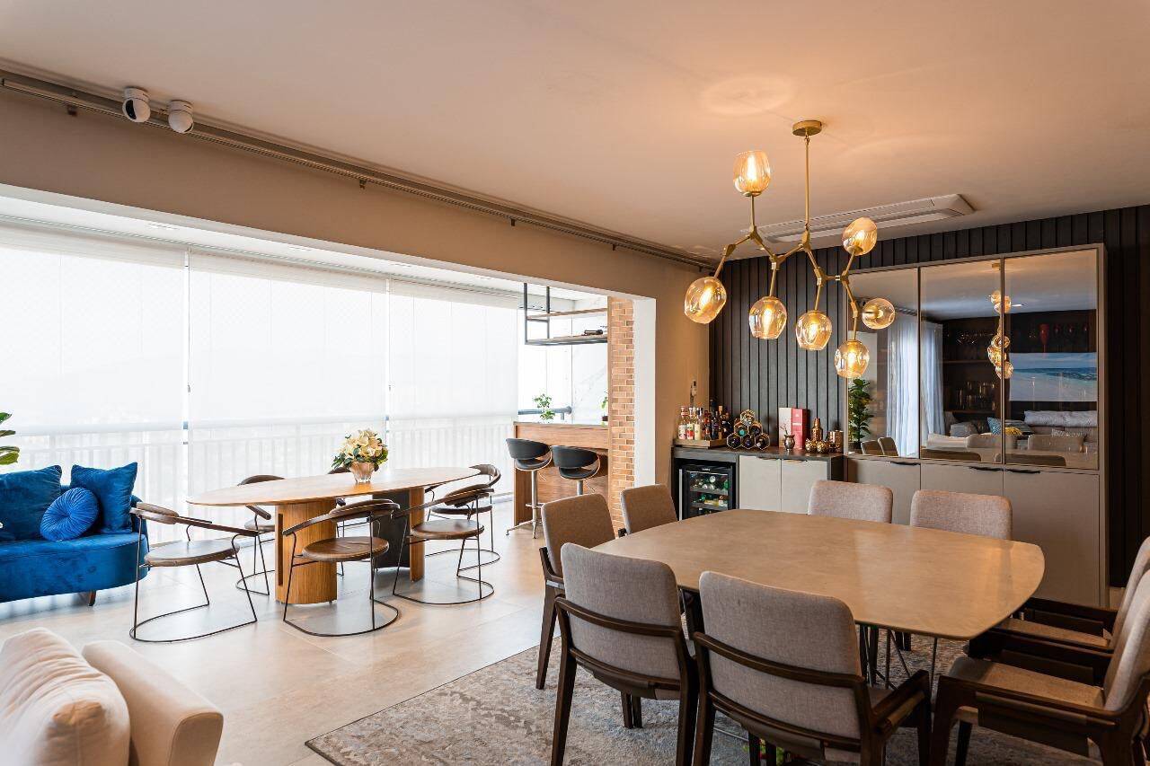 Apartamento à venda com 5 quartos, 287m² - Foto 1