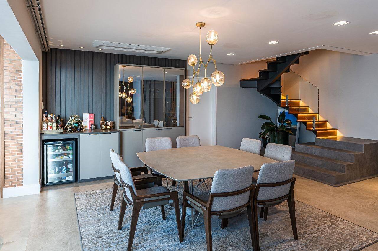 Apartamento à venda com 5 quartos, 287m² - Foto 2