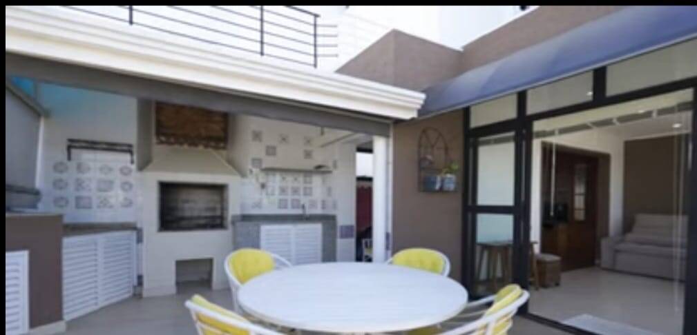 Apartamento para alugar com 3 quartos, 200m² - Foto 8