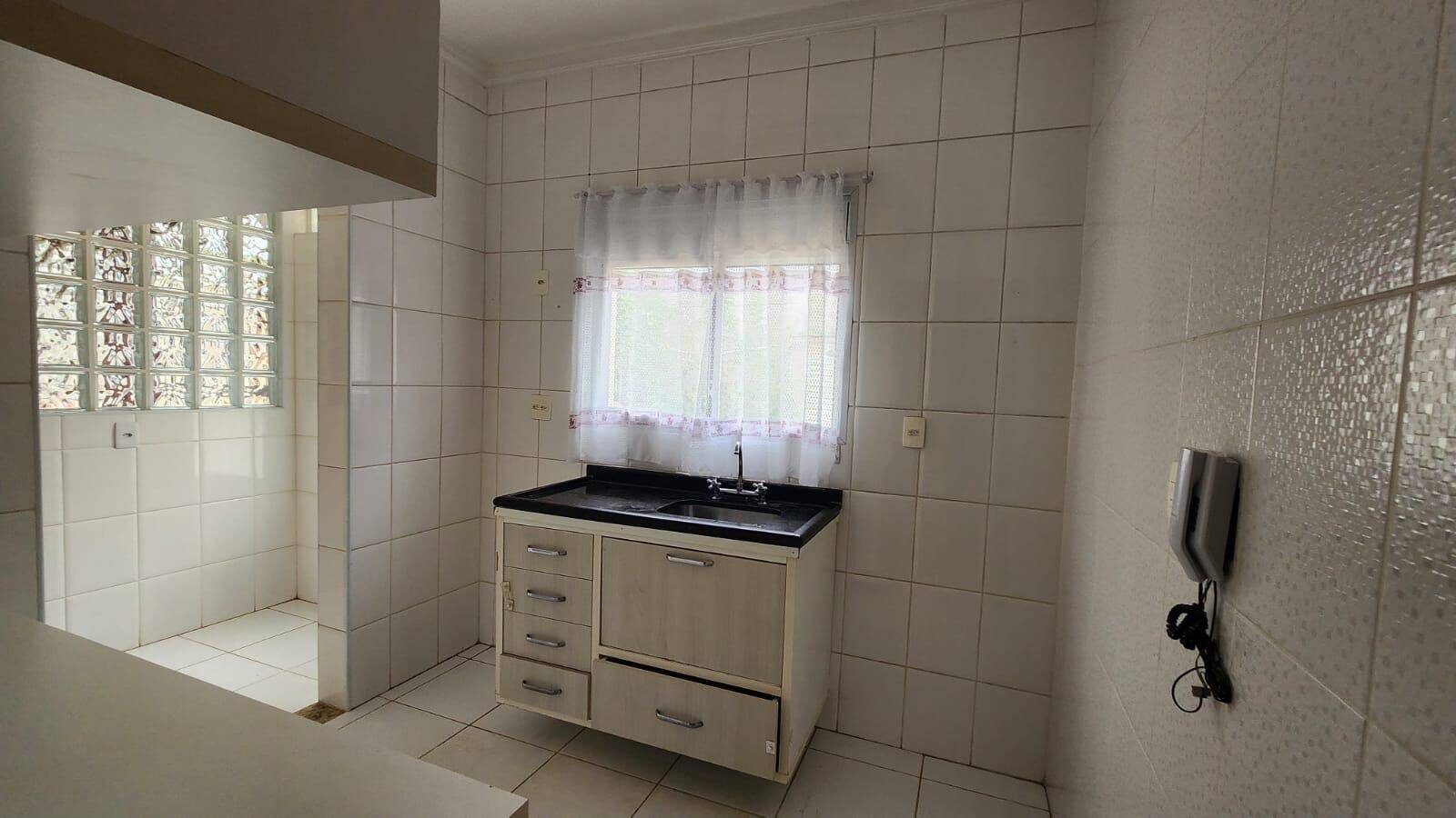 Casa de Condomínio à venda e aluguel com 3 quartos, 91m² - Foto 4