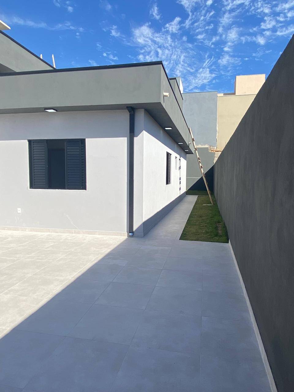 Casa à venda com 3 quartos, 250m² - Foto 16