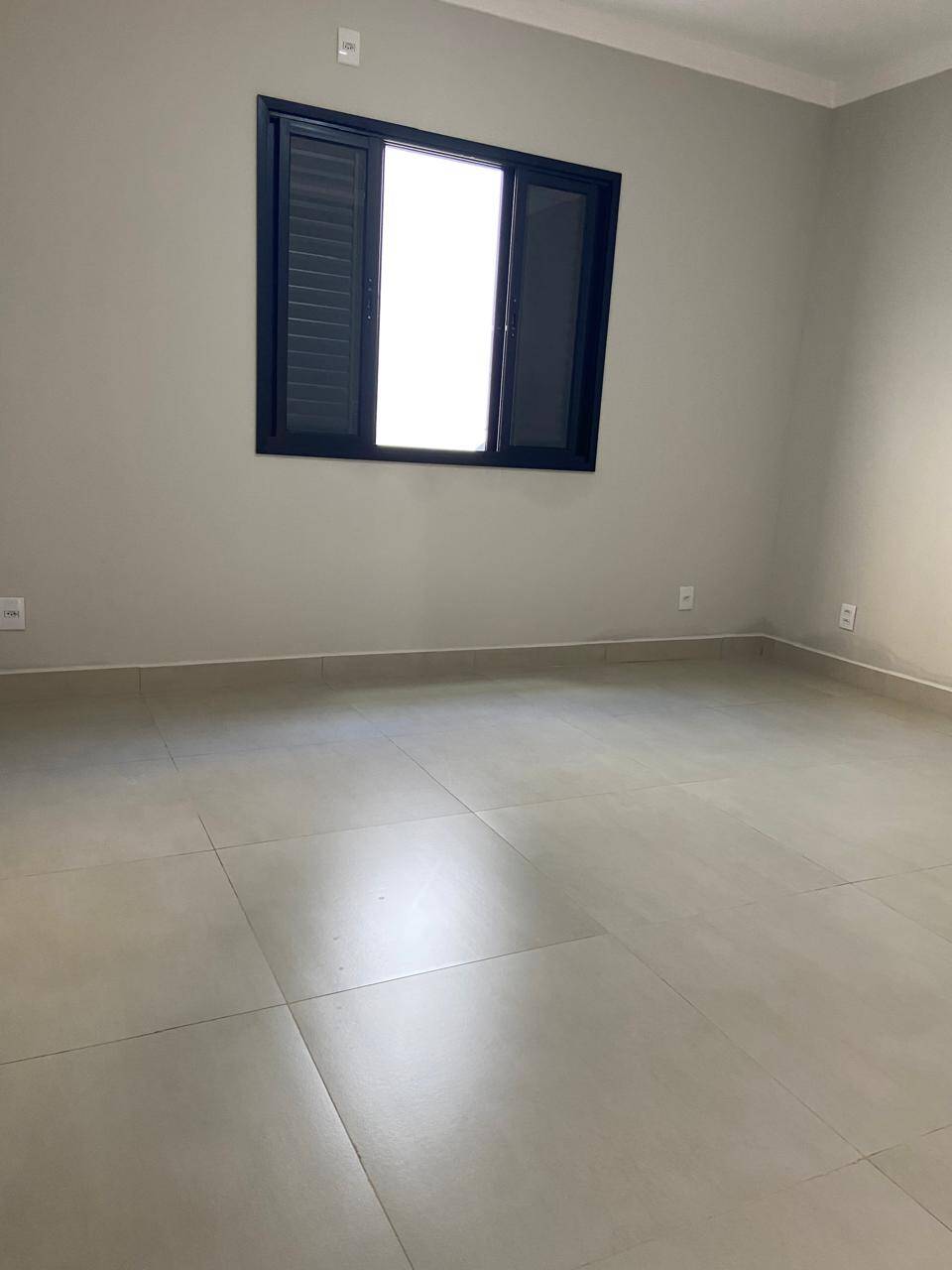 Casa à venda com 3 quartos, 250m² - Foto 9