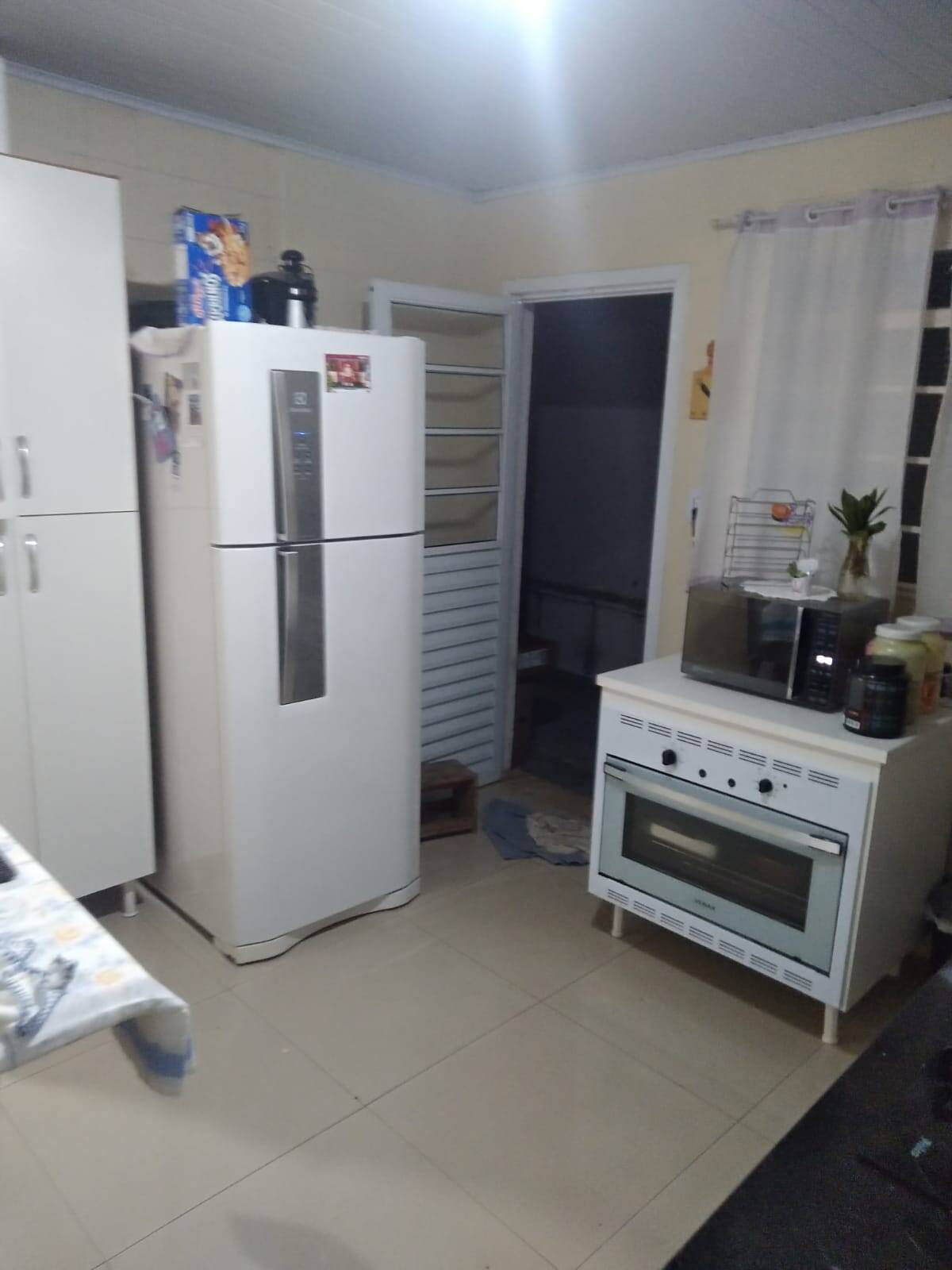 Casa à venda com 3 quartos, 117m² - Foto 2