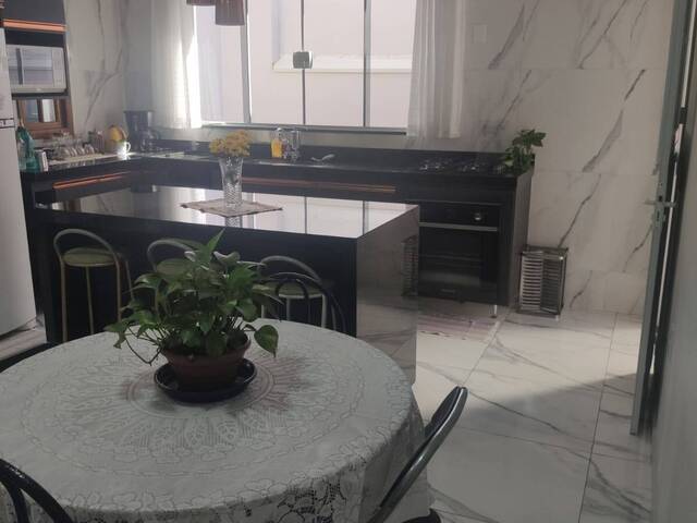 Casa para Venda em Jundiaí - 2