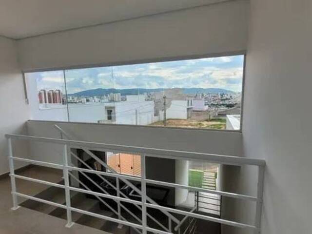 Casa em condomínio para Venda em Jundiaí - 3