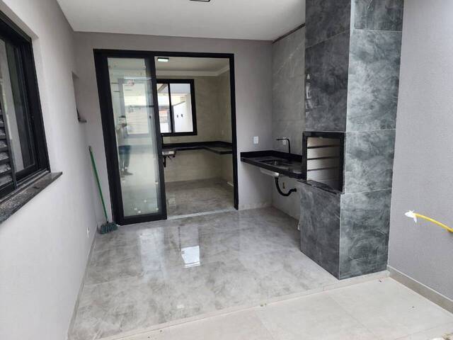 Casa para Venda em Jundiaí - 2