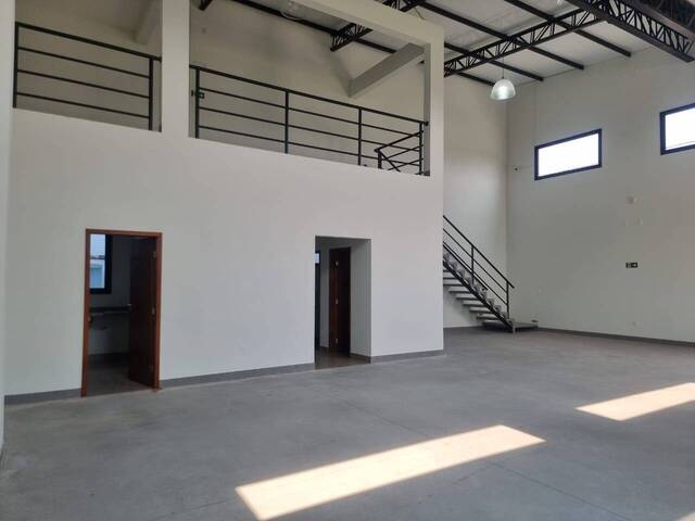 #2760 - Salão Comercial para Locação em Itupeva - SP - 2