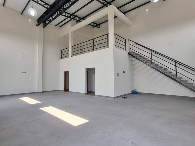 Salão Comercial para Locação em Itupeva - 4