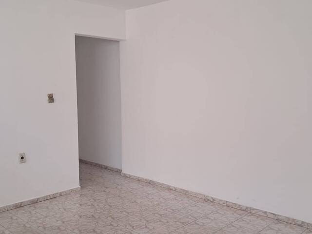 Casa Sobrado para Venda em Jundiaí - 4