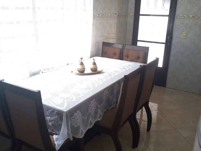 Casa Sobrado para Venda em Jundiaí - 4