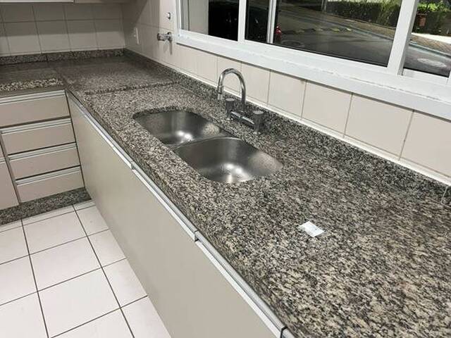 Casa em condomínio para Venda em Jundiaí - 2